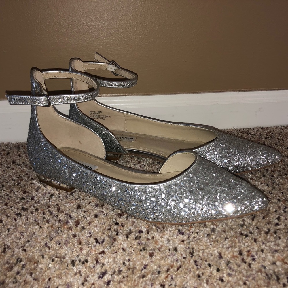 Steve Madden Silver Sparkle Flats